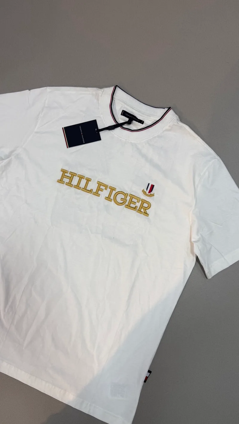 Camisa Tommy Hilfiger 56 - Branca bordado HILFIGER dourado