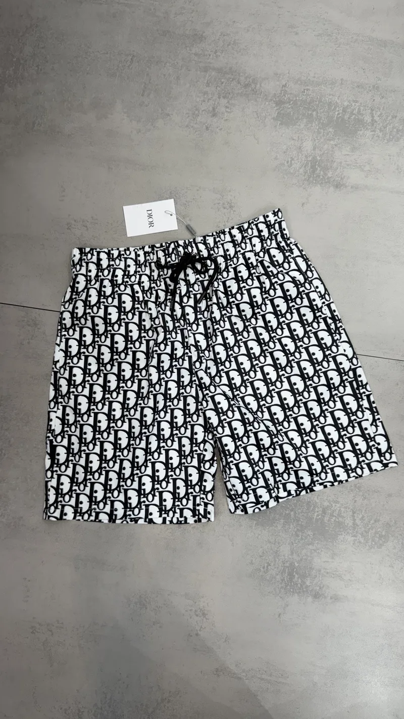 Bermuda Dior 667 - Branca e preta monograma Dior com cordão preto