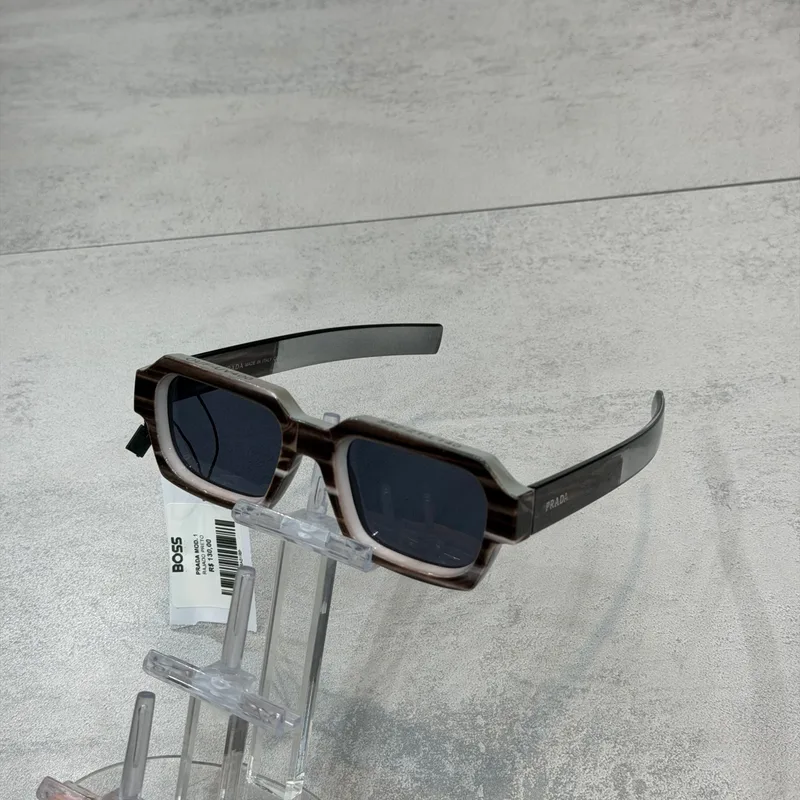 Óculos Prada Modelo 01 Rajado Preto