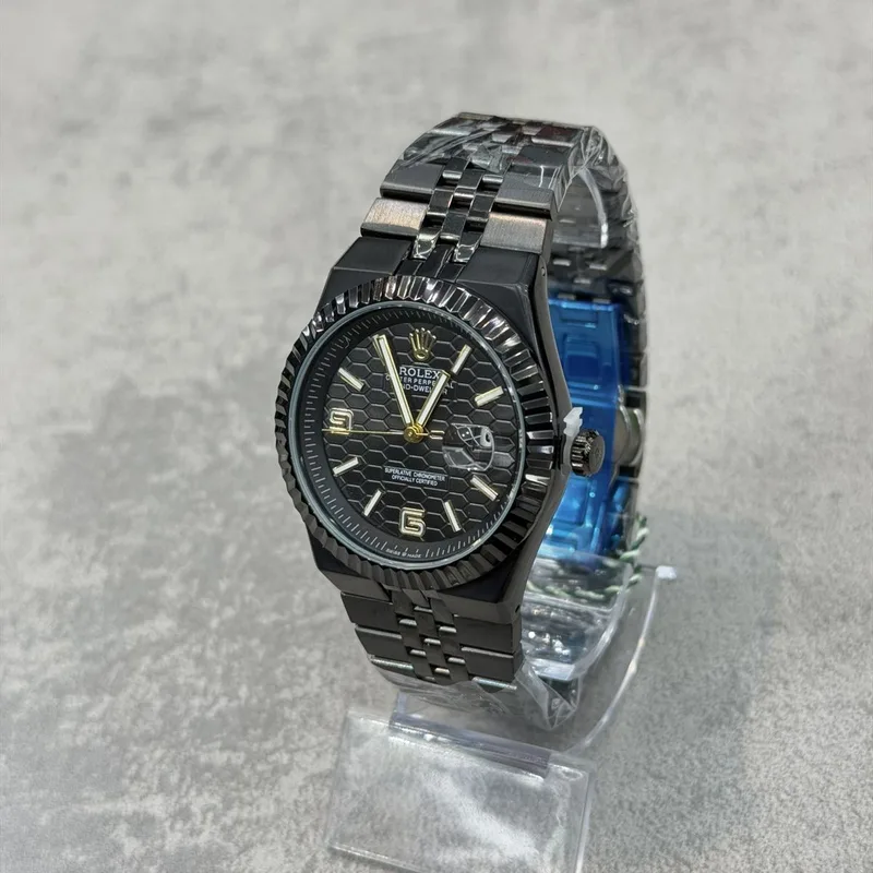 Relógio Rolex Land-Dweller All Black/Dourado