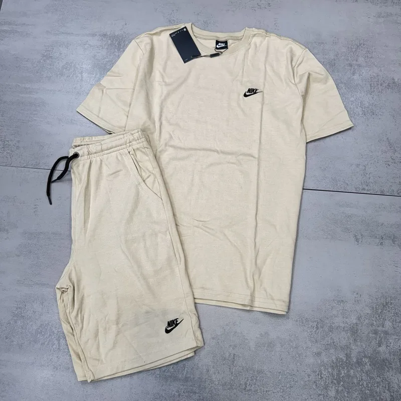 Conjunto Verão Nike Moletinho Bege