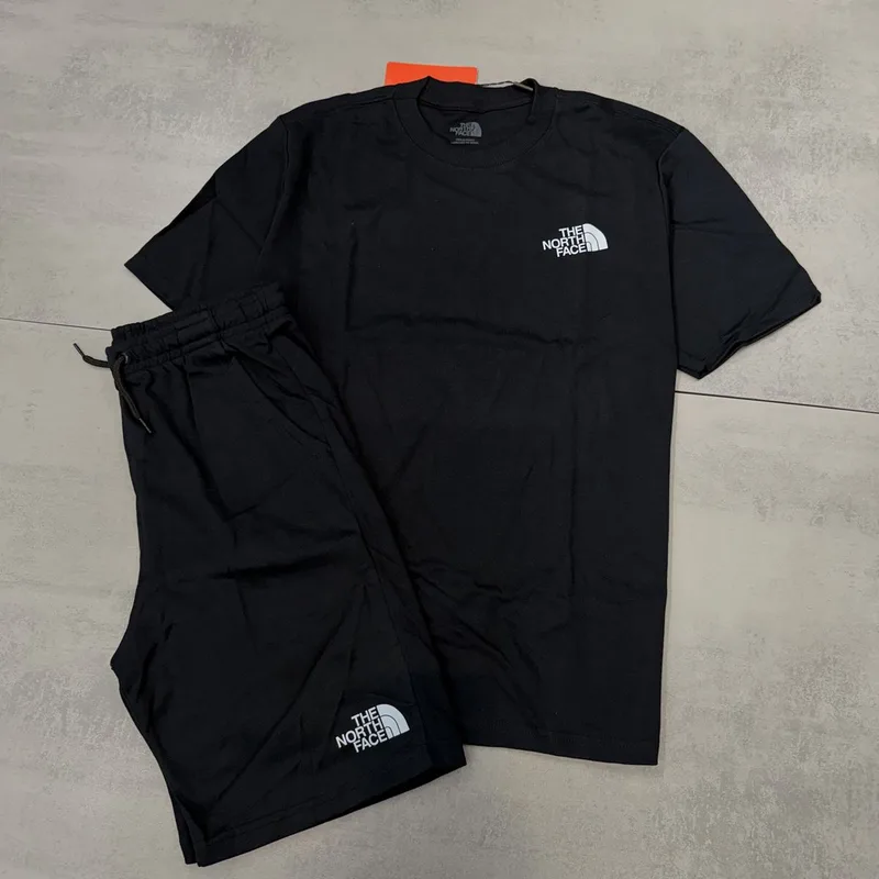 Conjunto Verão The North Face Moletinho Preto/Branco
