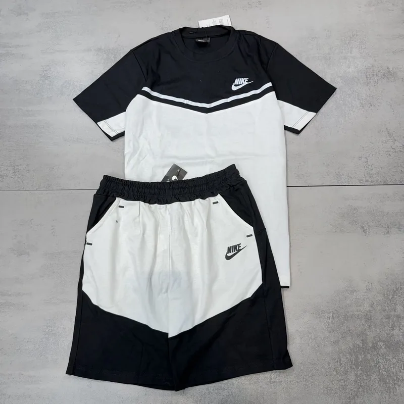 Conjunto Verão Nike Moletinho Preto/Branco