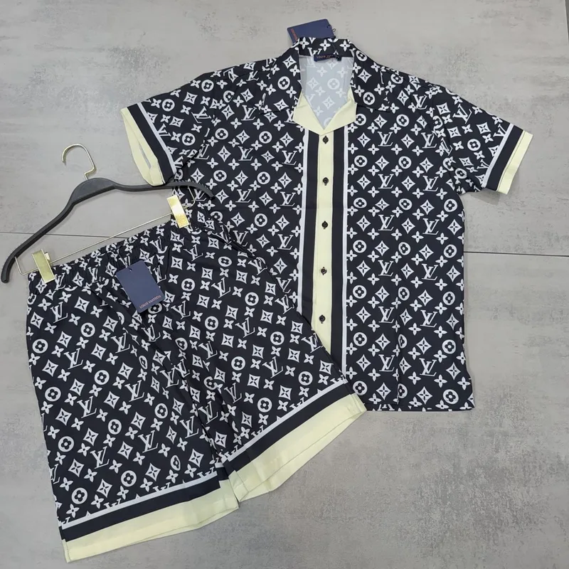 Conjunto Verão Louis Vuitton Premium Preto/Branco/Amarelo