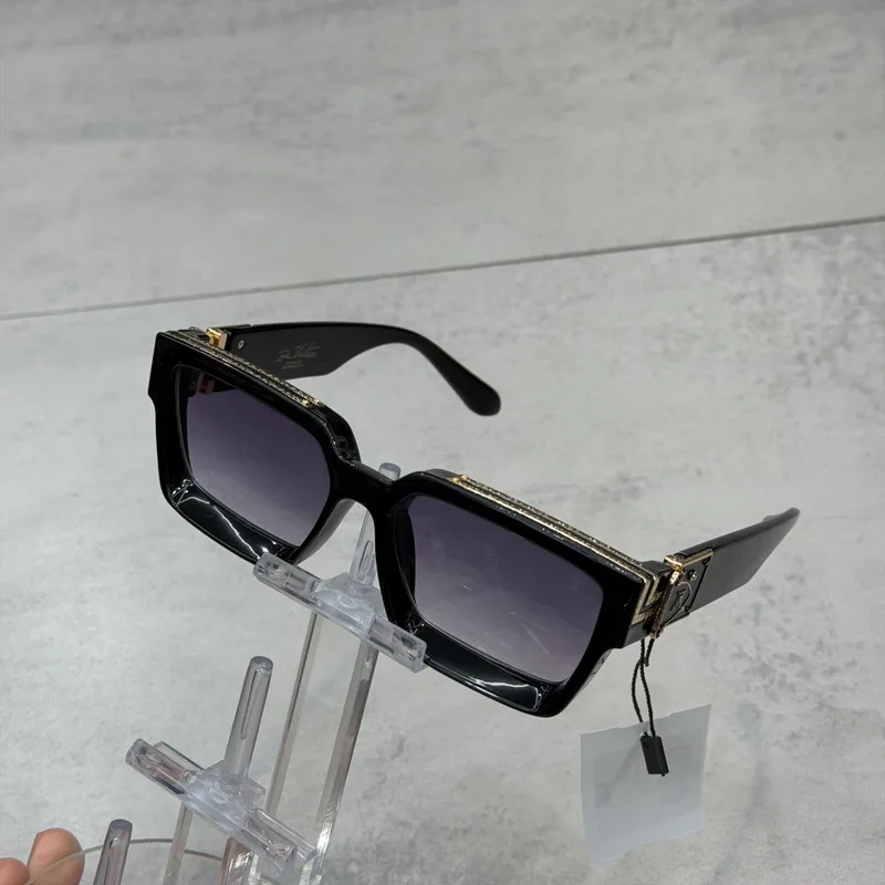 Óculos Louis Vuitton Millionaire Gold