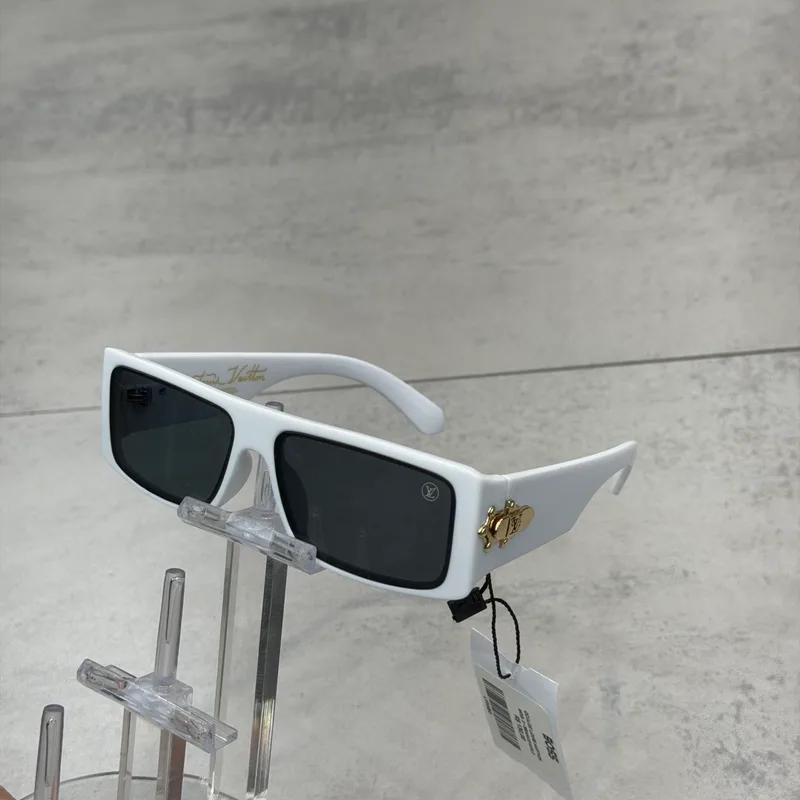 Óculos Louis Vuitton Modelo 03 Branco/Gold
