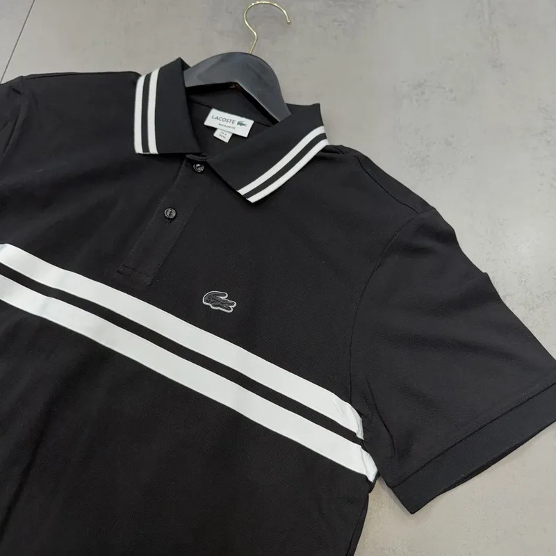 Camisa Polo Lacoste Preta Faixas Brancas Modelo 2