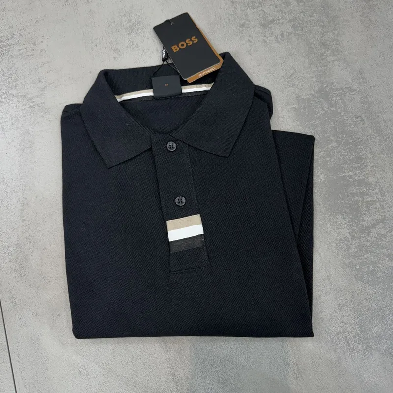 Camisa Polo Boss Preta Faixa Bege/Branca/Preta