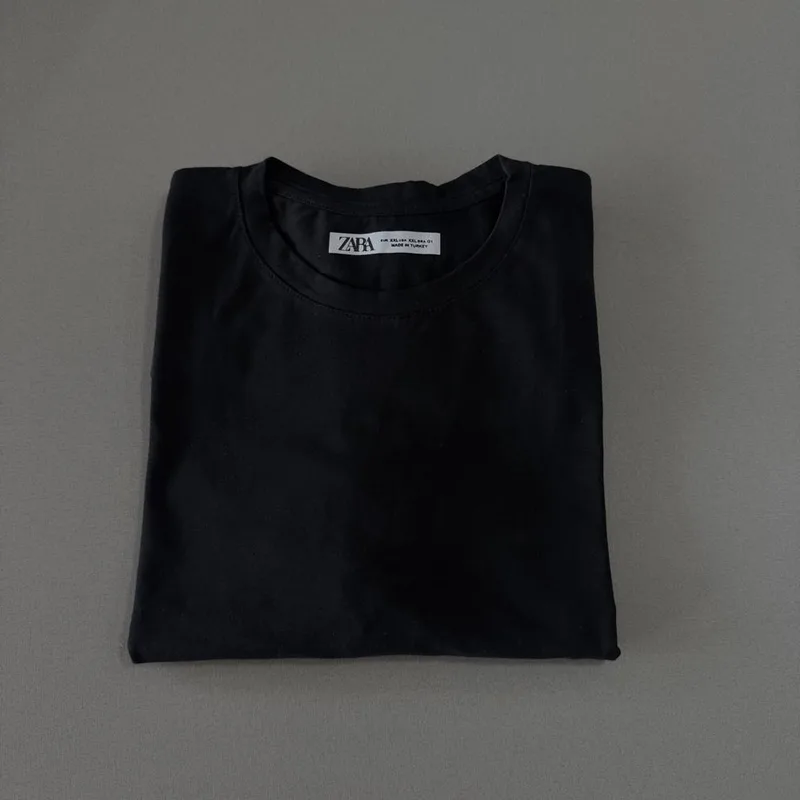 Camisa Zara 69 - Preta lisa