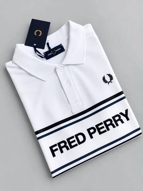 Camisa Polo Fred Perry Branca Escrita Frontal