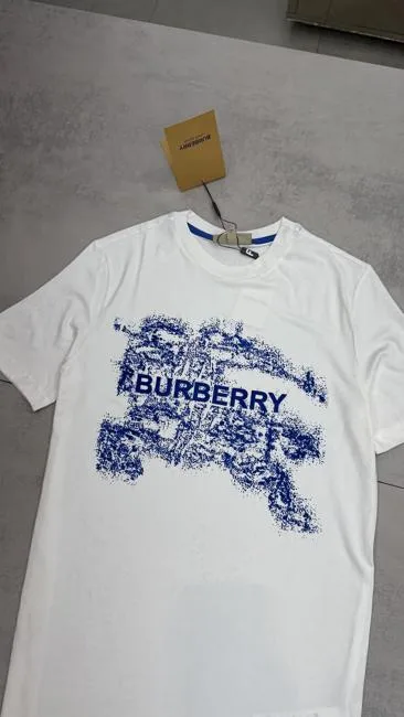 Camisa Burberry Branca Estampa Azul