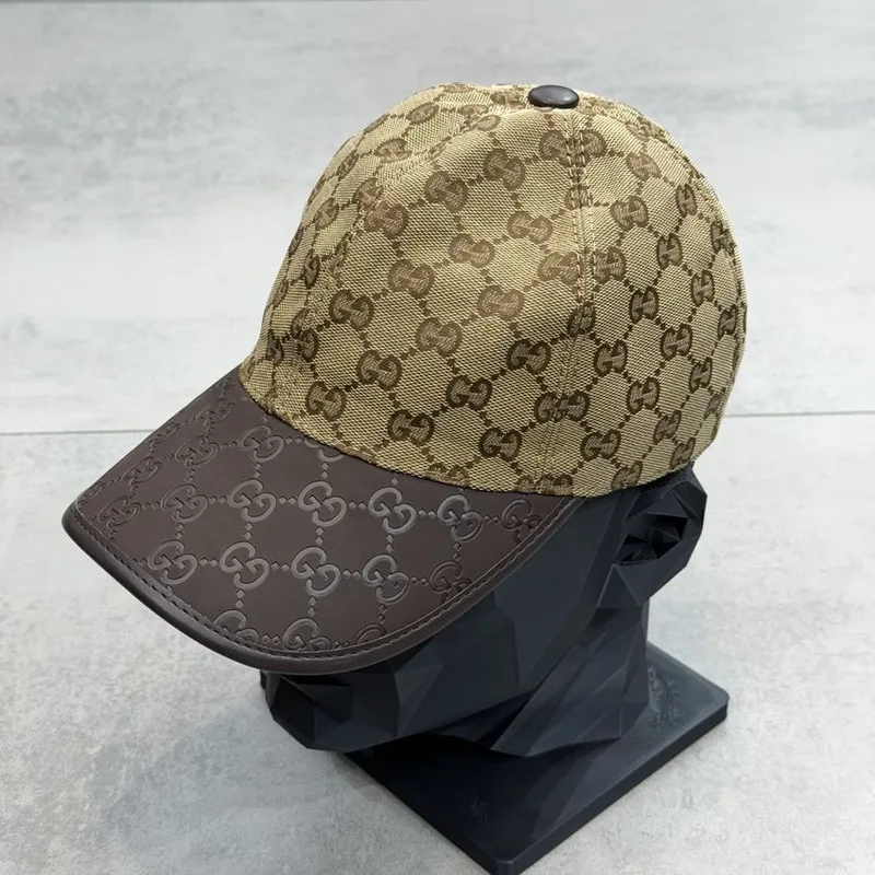 Boné Gucci Monograma Bege Aba Marrom