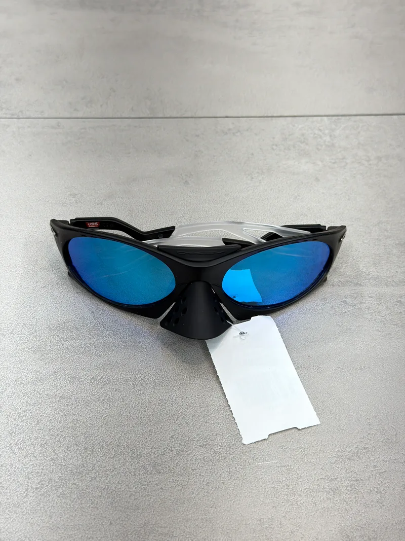 Óculos Oakley Plantaris Preto Azul Claro