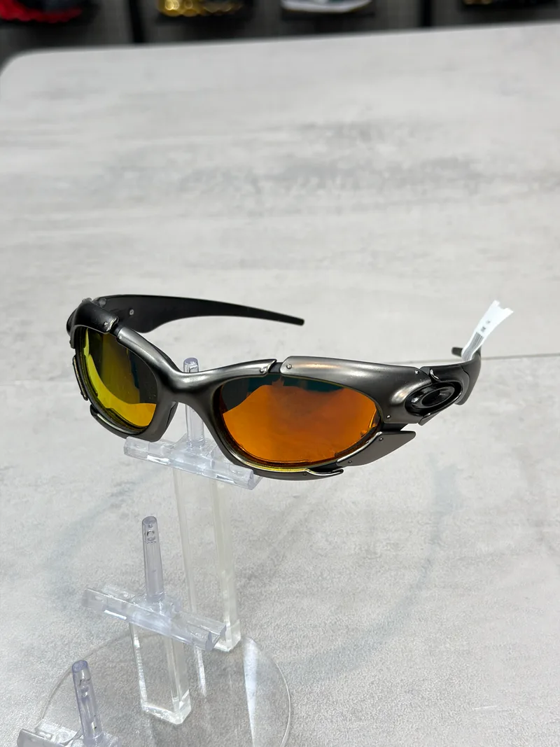 Óculos Oakley Plate Cinza Laranja