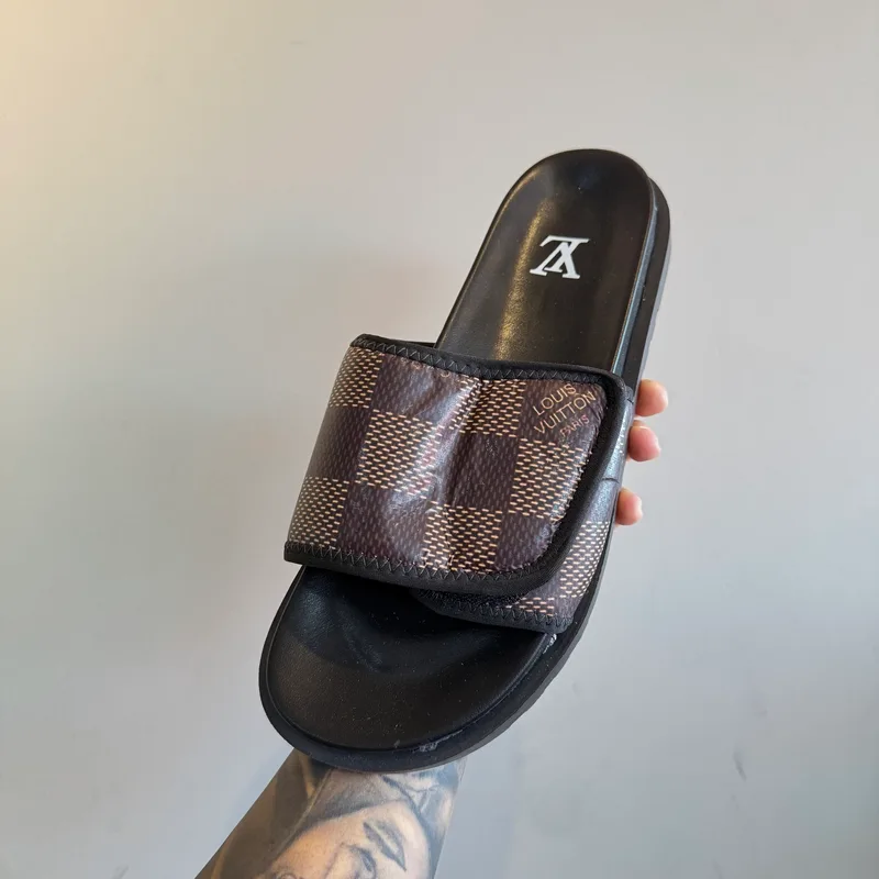 Slide Louis Vuitton Cancun Marrom
