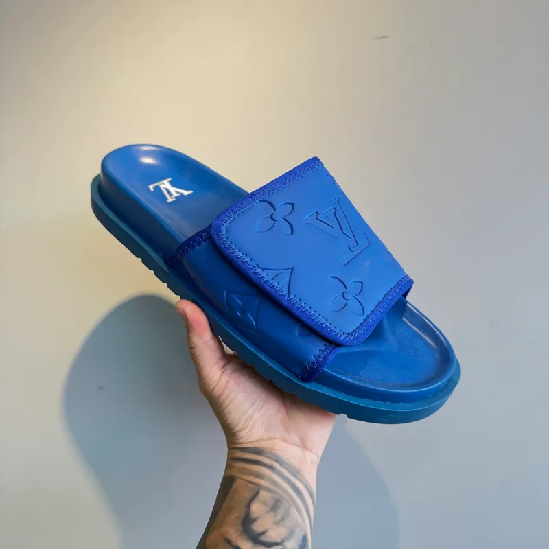 Slide Louis Vuitton Velcro Azul