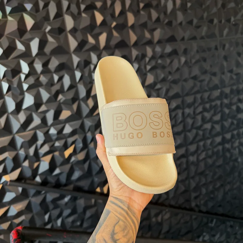 Slide Boss Bege Verniz