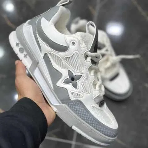 Tênis Louis Vuitton LV Skate Cinza