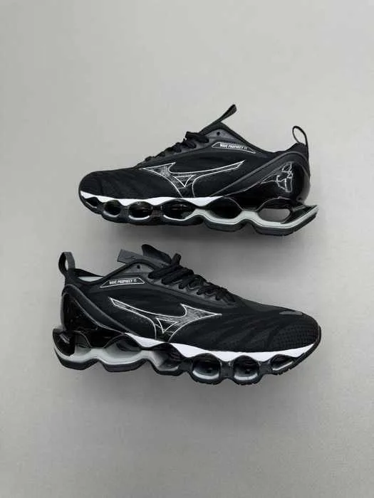 Tênis Mizuno Prophecy 11 Preto/Branco