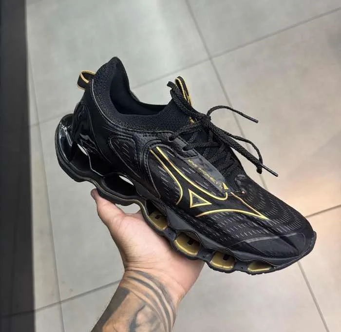 Tênis Mizuno Prophecy 14 Gold