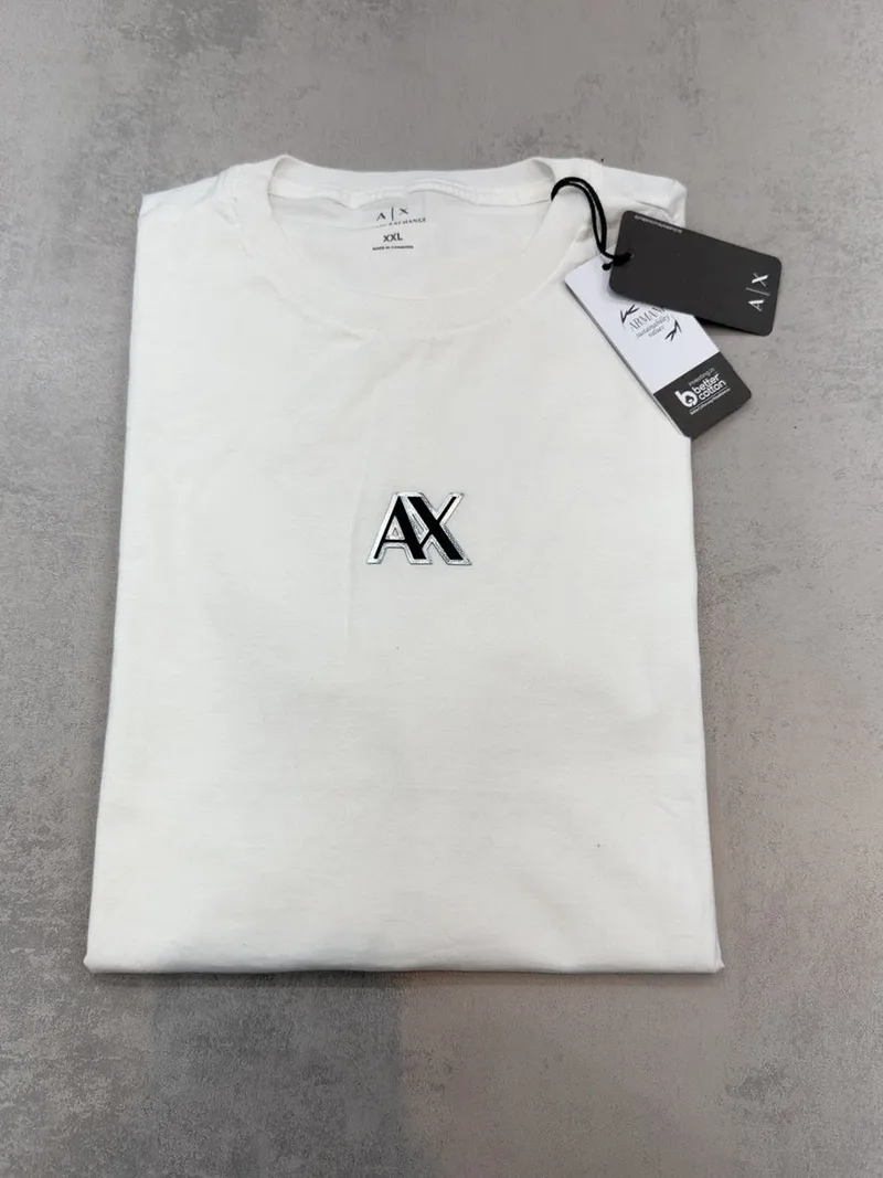 Camiseta Armani 001 - Armani Exchange branca logo AX preto/prata
