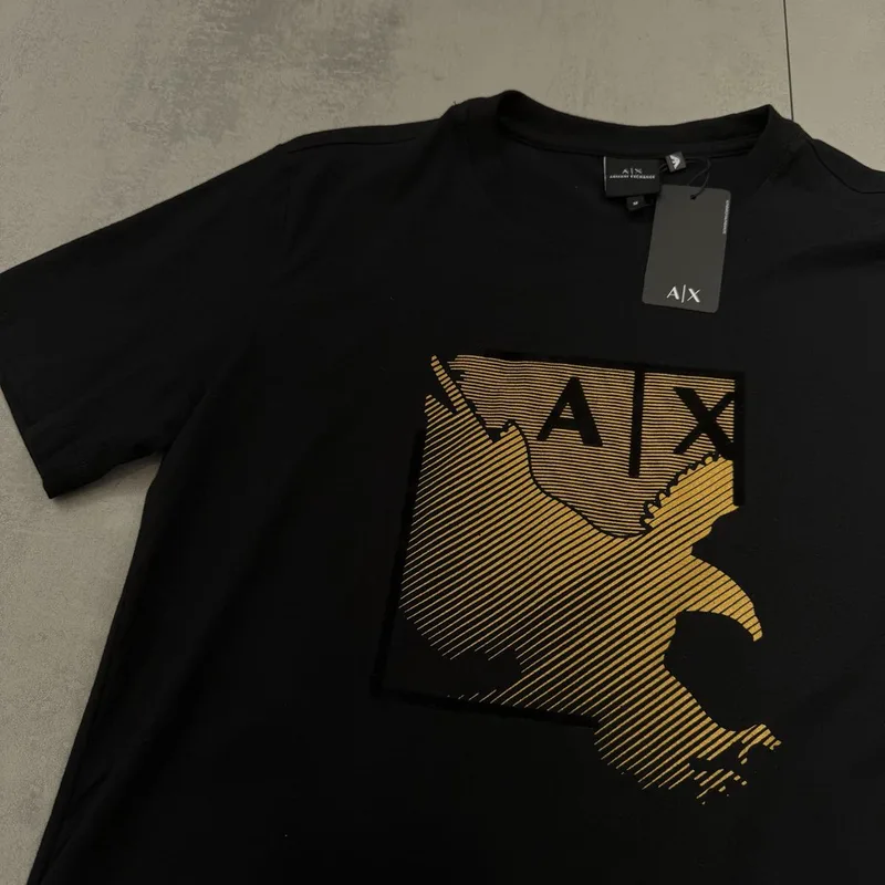 Camiseta Armani 019 - Armani Exchange preta estampa dourada A|X águia