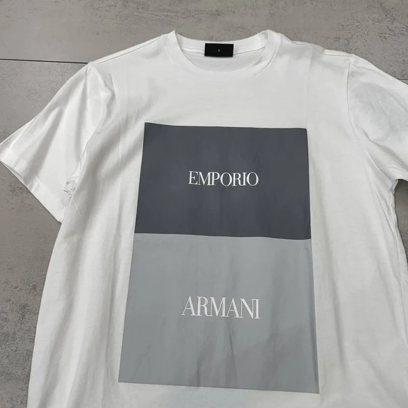 Camiseta Armani 062 - Emporio Armani branca estampa retangular cinza Emporio Armani