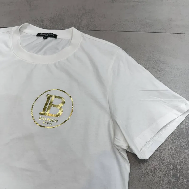Camiseta Balmain branca logo circular dourado Balmain Paris