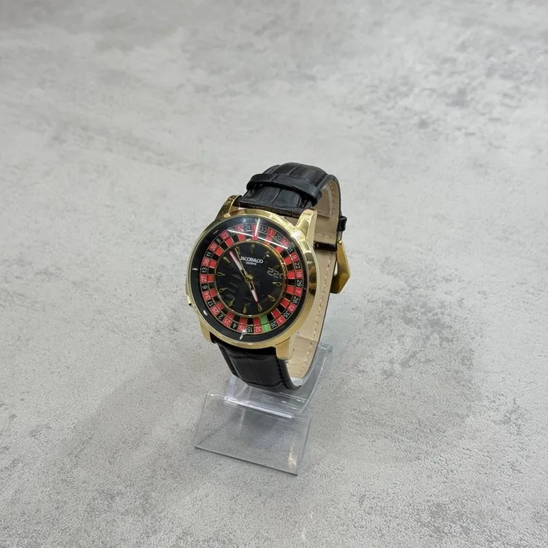 Relógio Jacob & Co Roleta Dourado