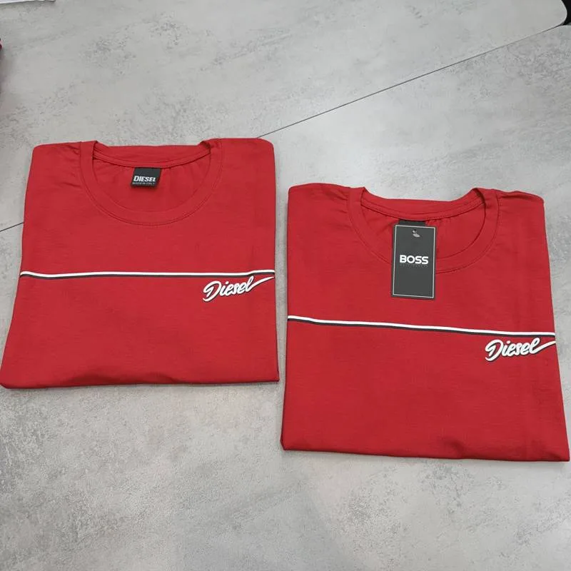 Camiseta Diesel vermelha faixa fina preta branca e escrita Diesel
