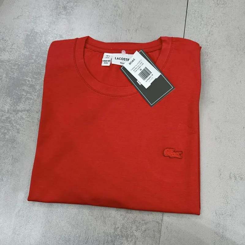 Camiseta Lacoste vermelha lisa crocodilo bordado